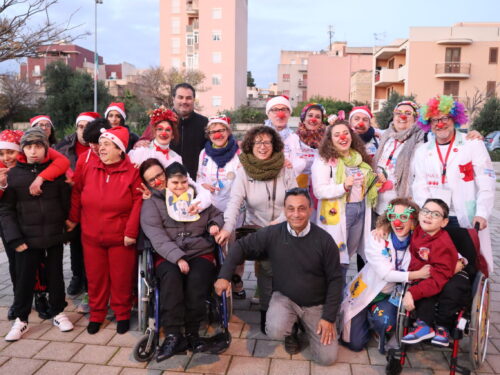 Il Centro “Nino Via” di Trapani si colora di Natale e d’inclusione (video)