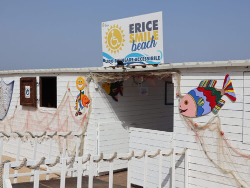 Lido Smile Erice Beach: Estate di Eventi imperdibili tra Risate, Cultura e Inclusione